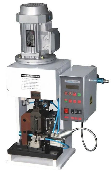 End Feed Wire Stripping Crimping Machine WPM-2008A2-E Video