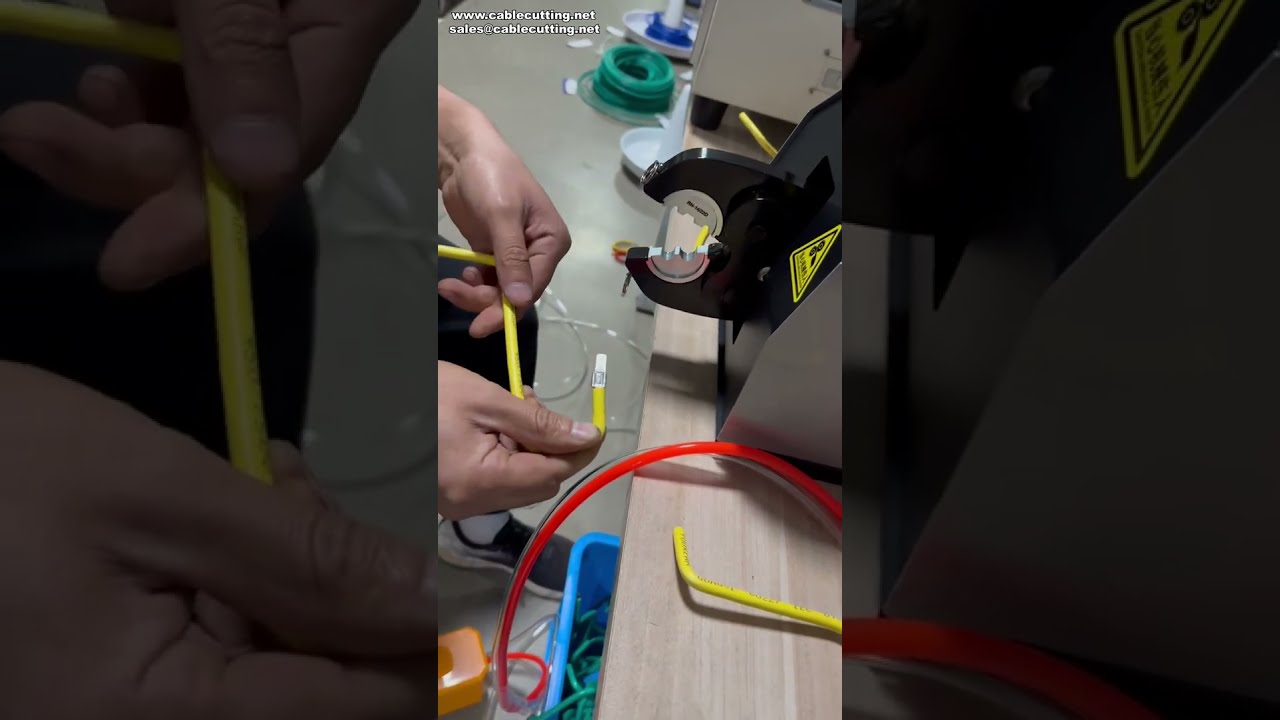 Powerful Pneumatic Crimping Machine for Terminals Up to 300 sq mm #factory #machine