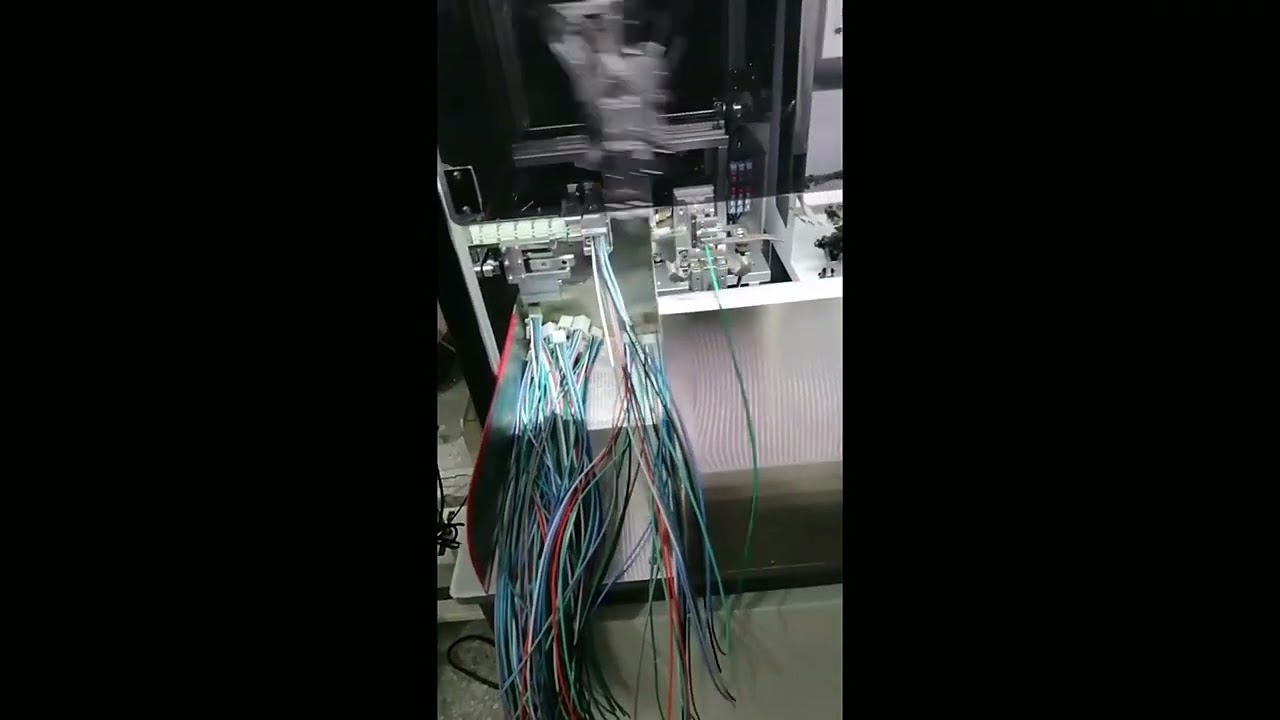 Automatic Stripping Twisting Tinning Terminal Machine Wire Crimping Connector Shell Plug in