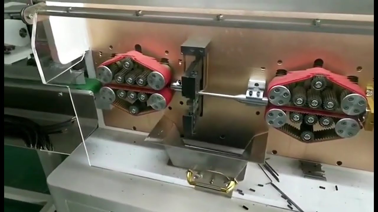Large Square Computer Wire Stripping Machine Can Strip and Cut Up to 300 Square Long Wire