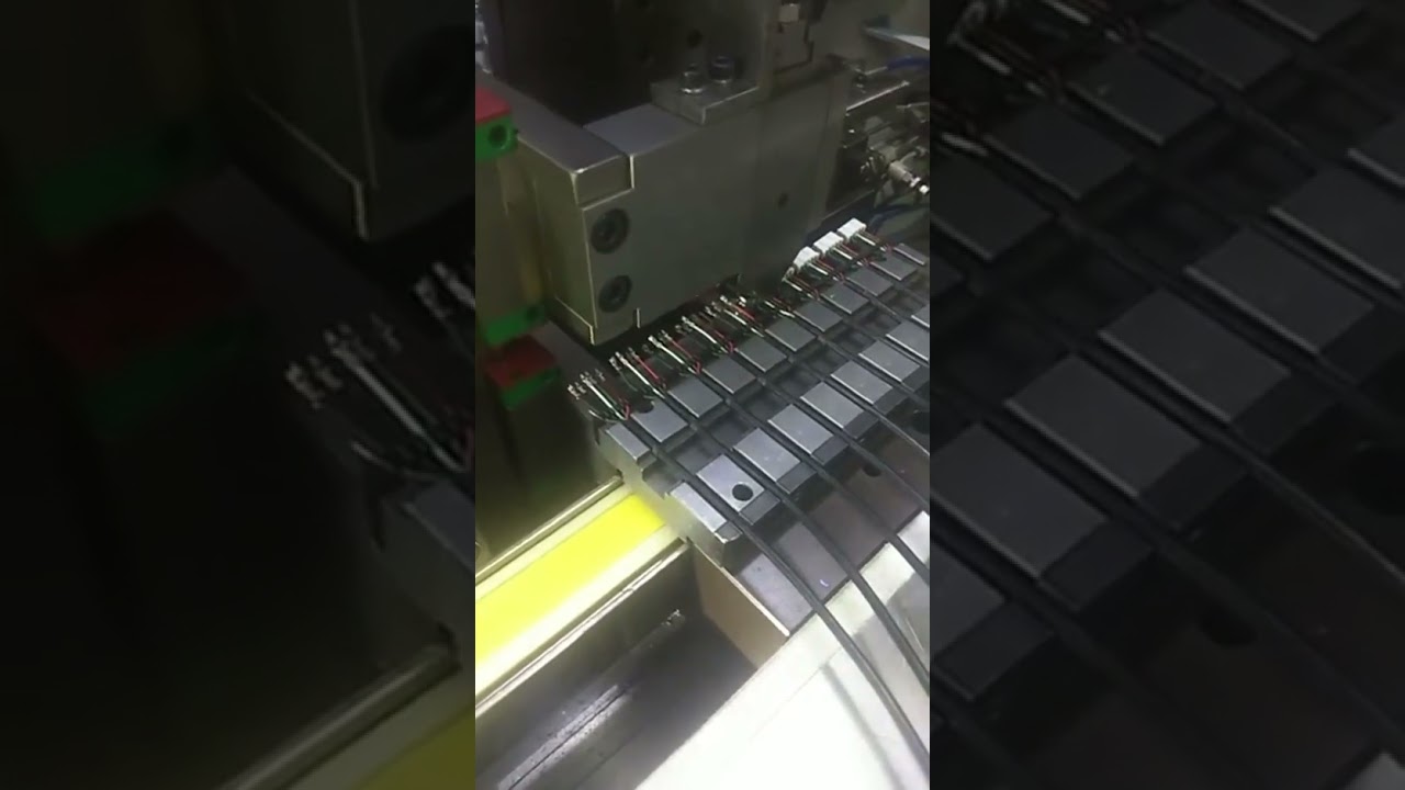 Factory Direct Housing Insertion & Wire Crimping Machine   Assembly Inserter